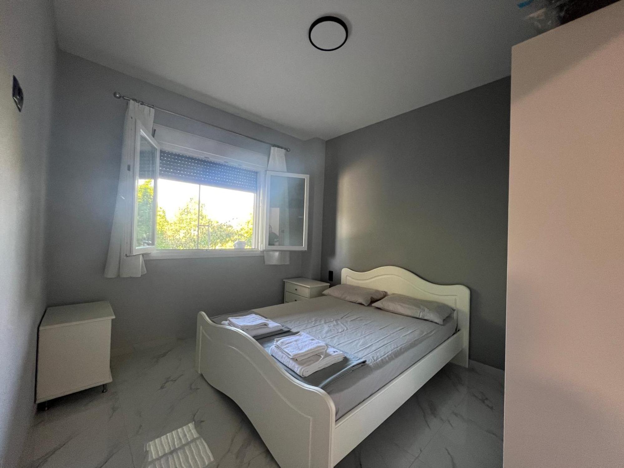Apartments Корінос Екстер'єр фото